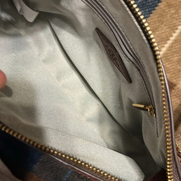 Fossil Red Quilted Leather Shoulder Bag with Gold Chain - Picture 5 of 13